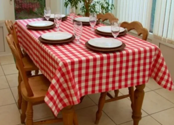 Discount Tablecloth Market Checkered Tablecloths 60"× 108" Rectangular Gingham 100% Polyester 4 Colors